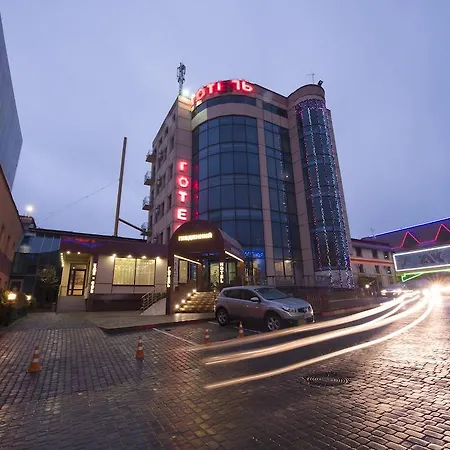 Pivdenniy