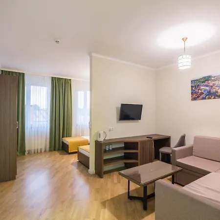 Pivdenniy Hotel Lwów