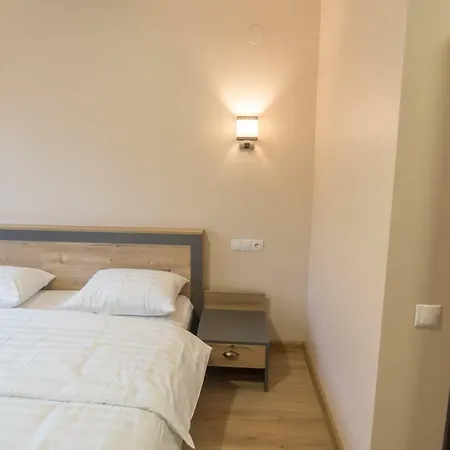 Pivdenniy Отель